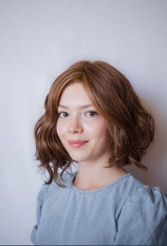 Пишна хвиляста світло коричнева перука меліровка HairUP Tango ( 830/131/14 ) Европейский светло коричневый парик Tango ( 830/131/14 ) фото