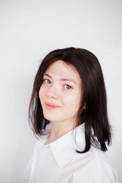 Натуральна темно коричнева рівна перука каре на сітці (3143) (3143) фото