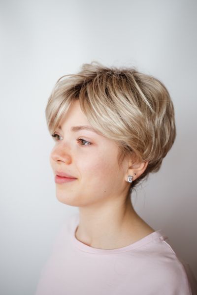 Світло русява перука колорування Cora (14-88-8R) Cora-14-88-8R фото