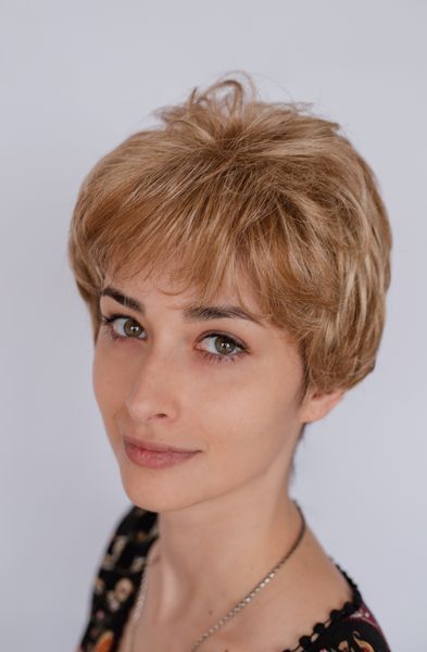 Коротка руса мелірована перука BdF Hana Life ( 18/24/22 ) Короткий русый мелированый парик BdF Hana Life ( 18/24/22 ) фото